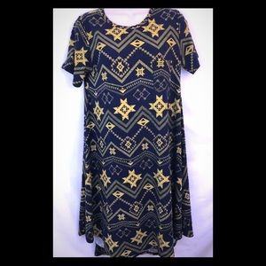 LuLaRoe Carly Dress Sz XS Blue With Yellow Stars